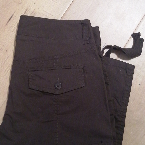 NWOT,Caribbean Joe ,dark brown ,ladies capris, size 4 petite - Picture 6 of 10